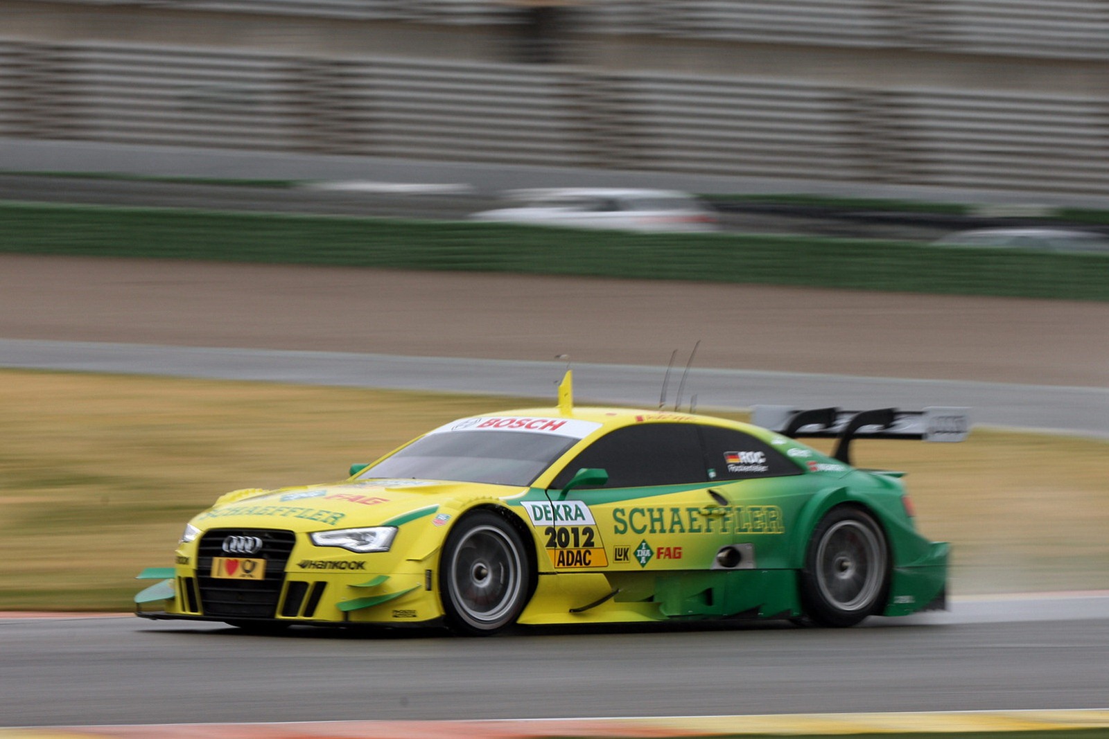 Audi A5 DTM sa prezentat pe circuitul de la Valencia  AutoMOD.ro